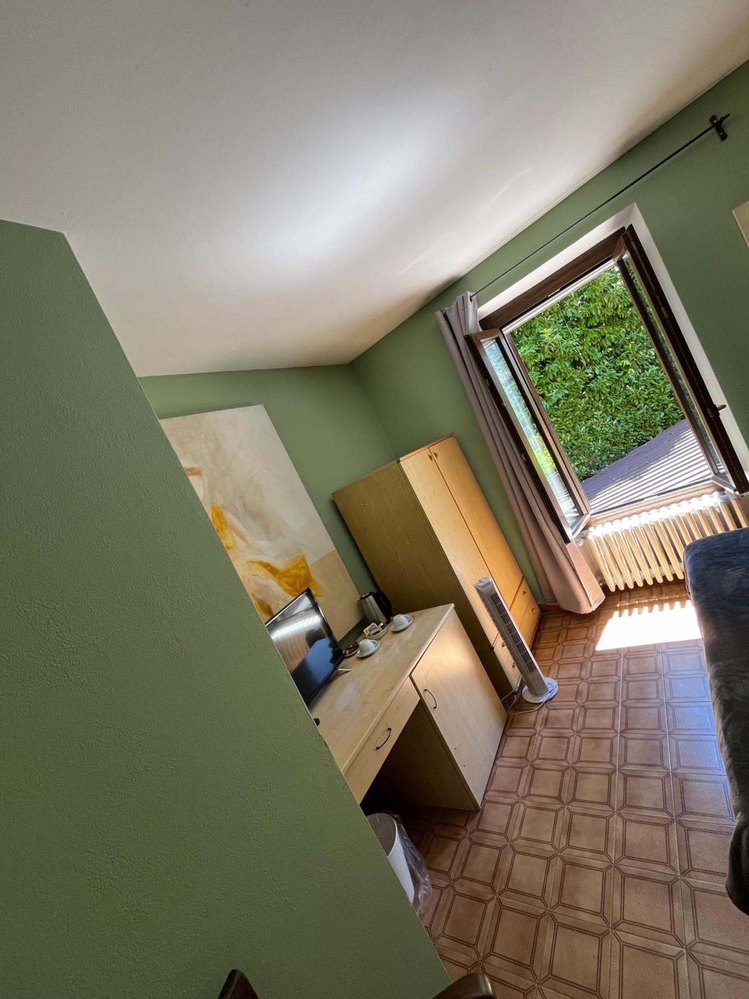 La Locanda Dell'Oreste Dizzasco Eksteriør bilde